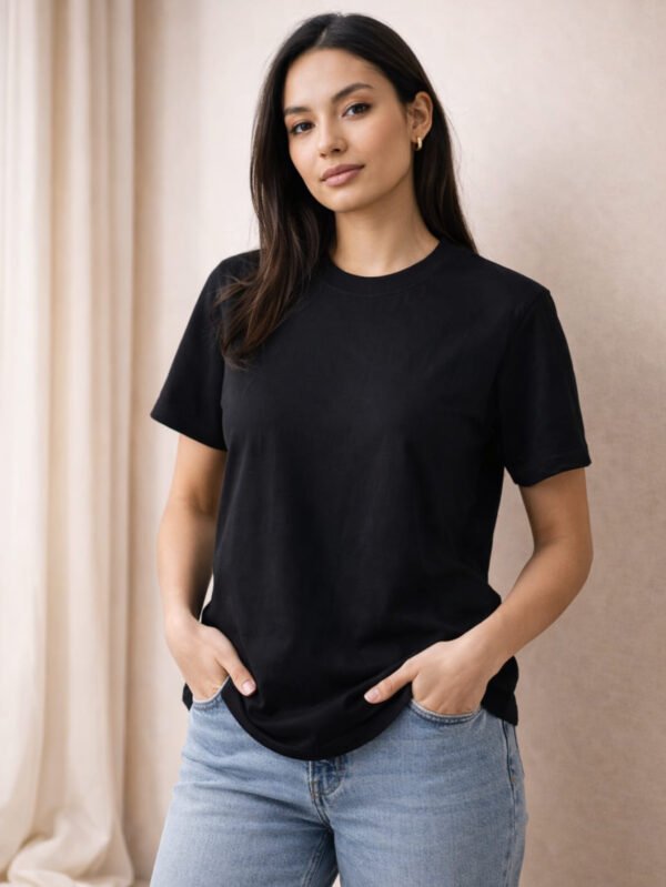 تيشيرت حريمي سادة بنصف كم بستايل مريح