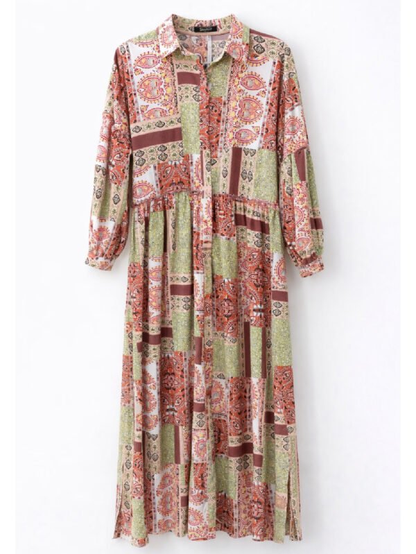 فستان مزخرف بستايل ناعم أنيق