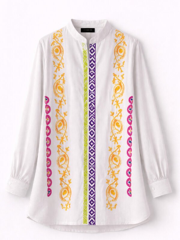 قميص حريمي أبيض مطرز – ستايل صيفي أنيق