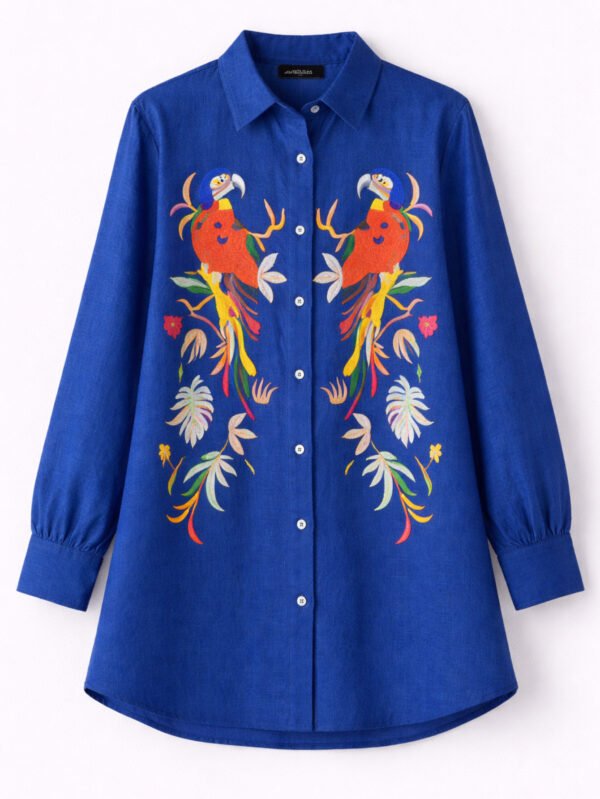 قميص حريمي كحلي مطرز – ستايل صيفي جريء