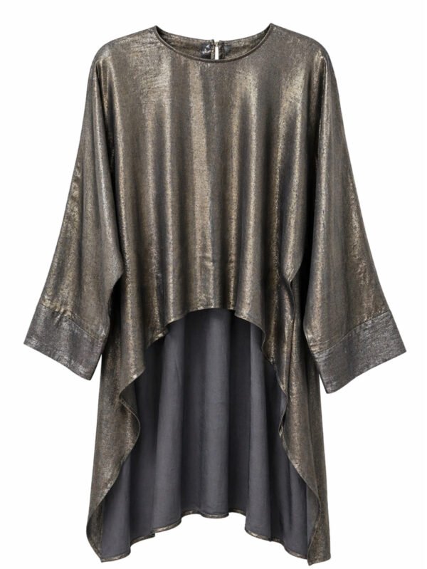 بلوزة حريمي لامعة فضي – ستايل سواريه عصري