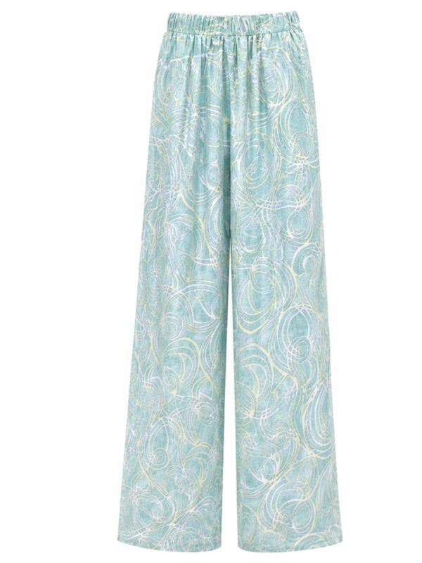 طقم حريمي (قميص + بنطلون) برسومات عصرية – لون مينت شيك