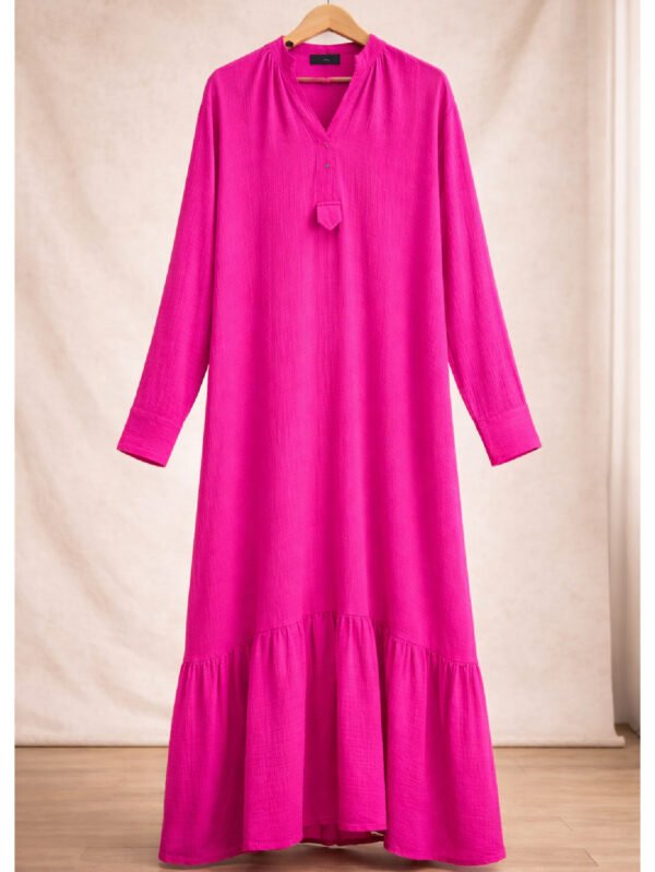 فستان سادة بستايل ناعم مريح مناسب للكاجول لوك