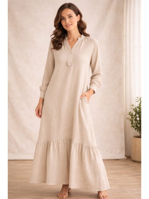 فستان سادة بستايل ناعم مريح مناسب للكاجول لوك